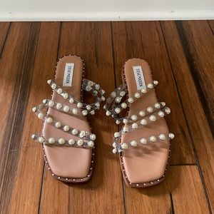 NEW Steve Madden Pearl Studded Slide Sandals Size 7